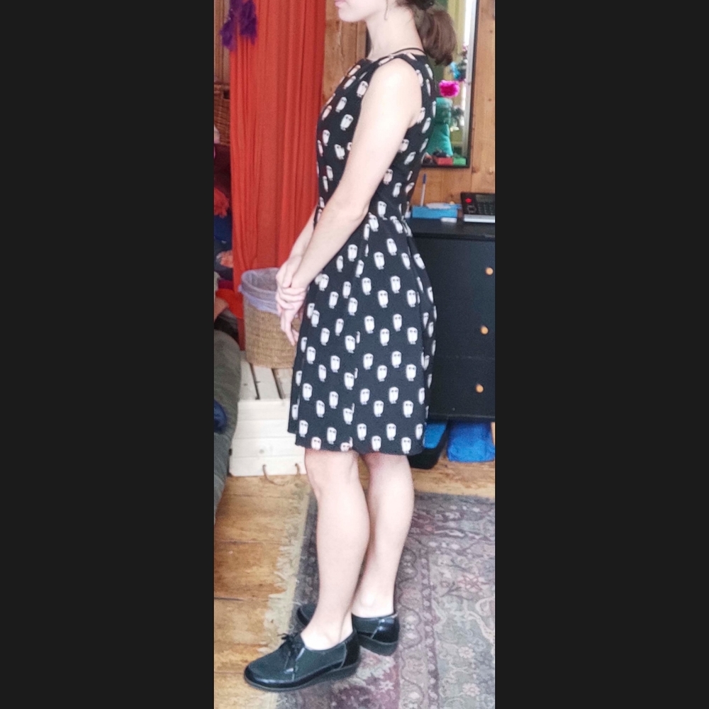 Little black dress - Picture 7 of 8